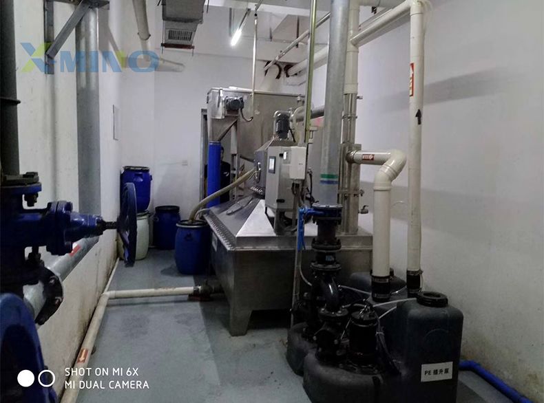 餐飲油水分離器.jpg 餐飲油水分離器.jpg